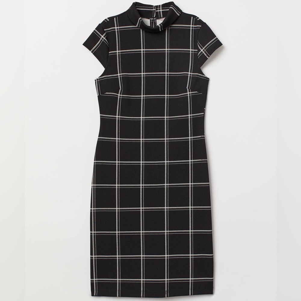 H&M black and white plaid crêpe dress